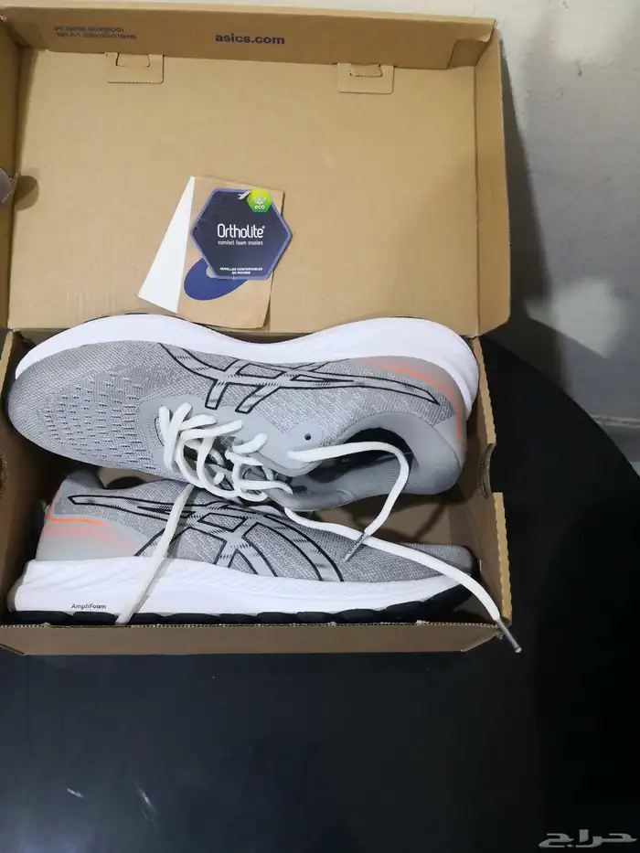 حذاء اسيكس اصلي جديد 6