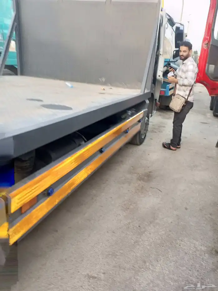 مكنيكي كهربائي شاحنات متنقل سفري الرياض وخارج الرياض فحص وبر 3