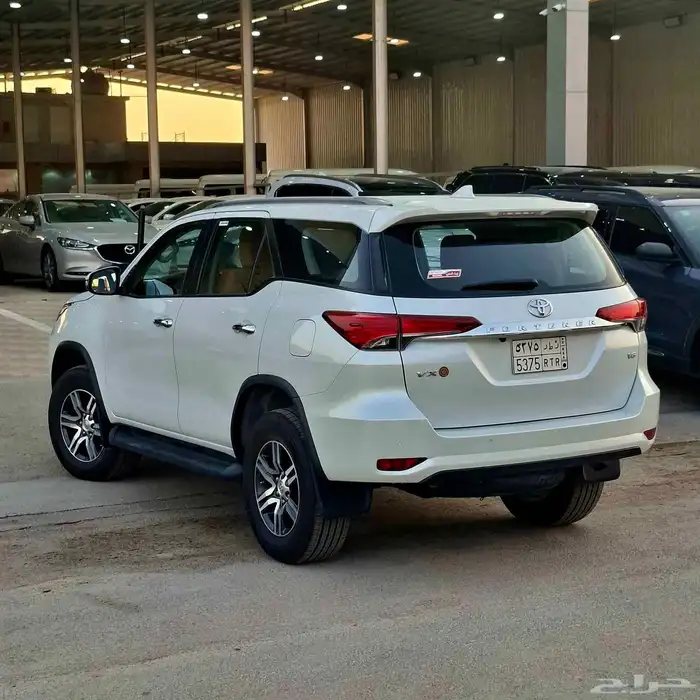 تويوتا فورشنر VX موديل 2023 ( 6 سلندر 5