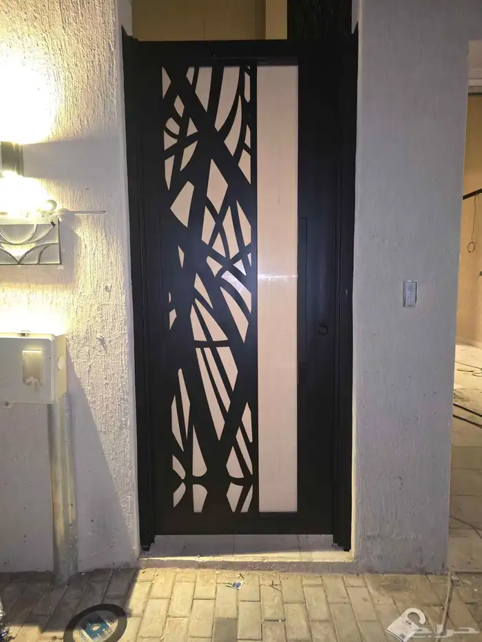 حداد المنيوم 8