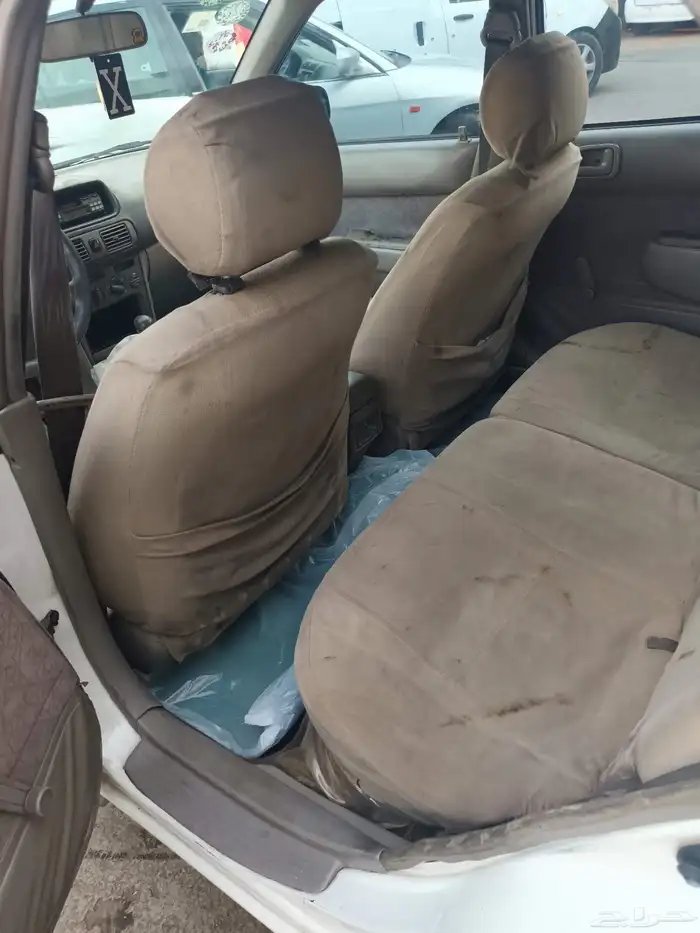 كرولا بكس مديل 2000نضيفه فحص واستمارة ساريه 16