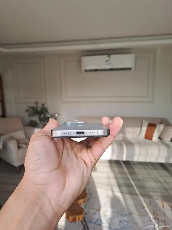 ايفون 15 برو لايفوتكم ب2200 فقط 2