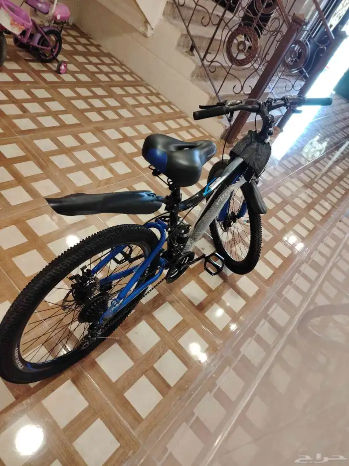 دراجات جبلية 29 للبيع عليها تعديلات مسكات رياضيه حديد 2000 4