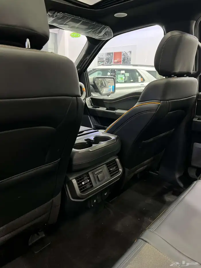 فورد F150 فئة تريمور V6 9