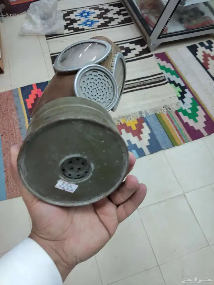 قناع او كمام حرب قديمة 5