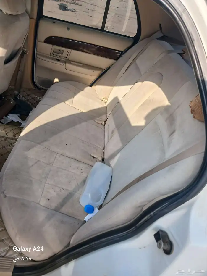 قطع فورد ماركيز 2006 تشليح جده الحمدانيه 9