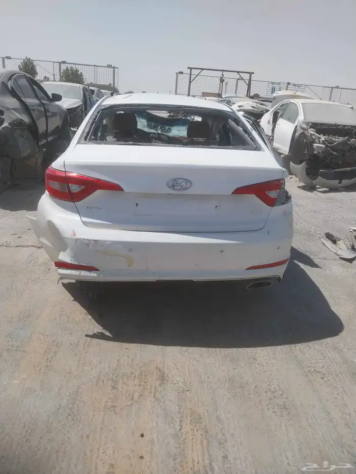 يوجد لدينا سوناته مديل 2017تشليح مكينه حجم 2000وكاله جير وكا 2