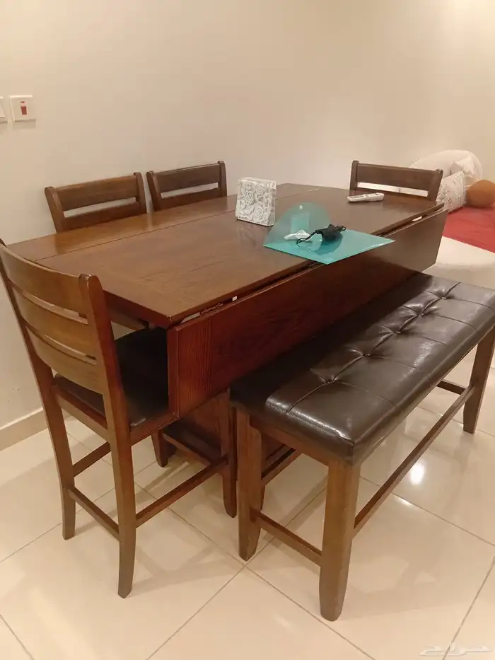 طاولة طعام من هوم سنتر 6