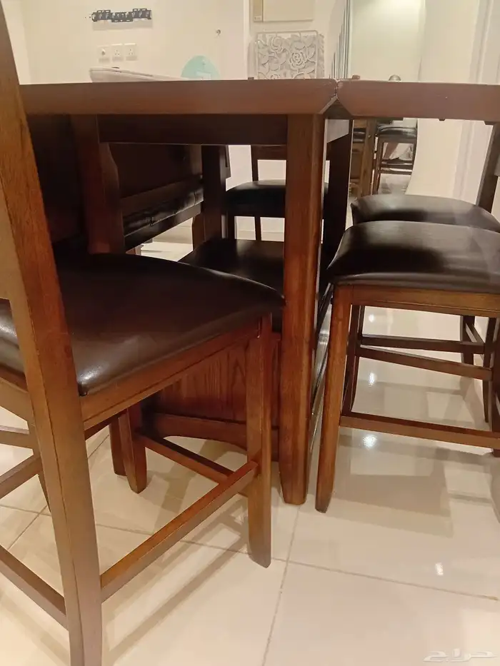 طاولة طعام من هوم سنتر 0