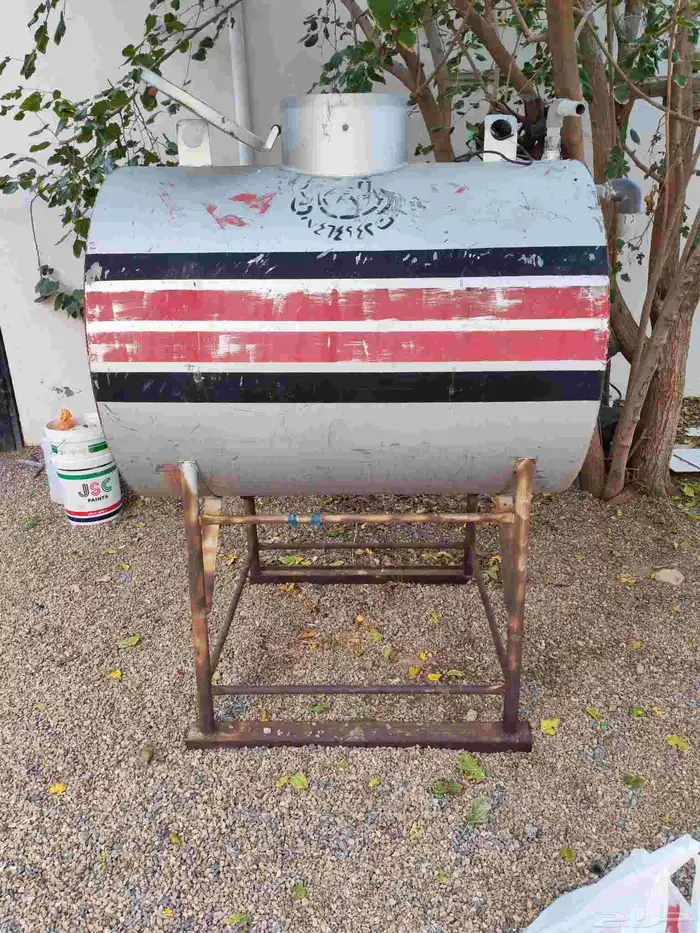 خزان مياه الف لتر مستخدم للبيع 0