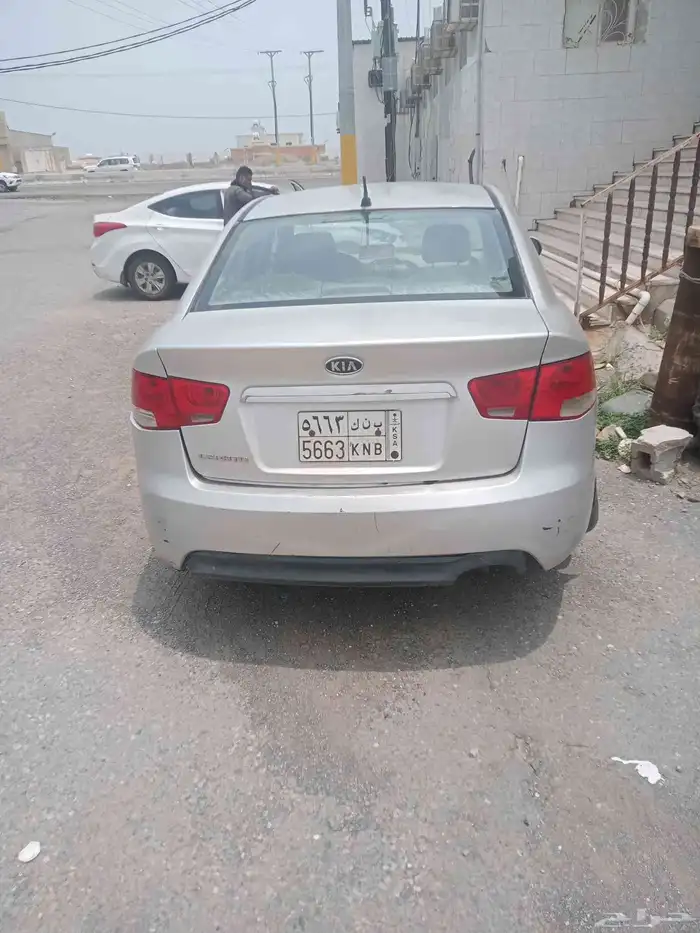 كيا سيراتو 2013 4