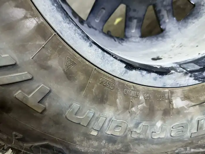 كفرات نص حجري مع جنوط برايد خمسه مسمار مقاس 17 جكسار 3