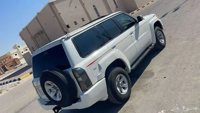 نيسان ديزل 2005 القير عادي سوبر سفاري 3