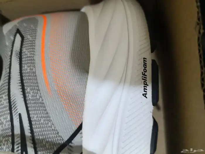 حذاء اسيكس اصلي جديد 3