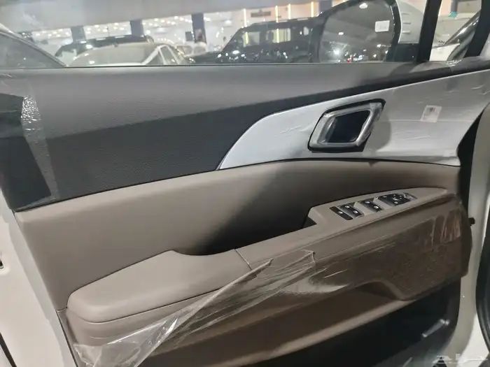 كرنفال GL ستاندر بصمة موديل 2025 اوتو 1 8