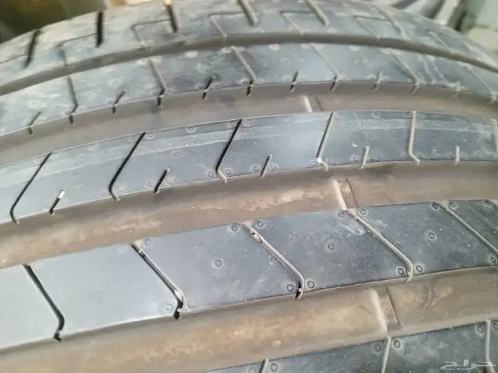 كفرات مستعمله شبه جديد برلي مقاس 265 45 21 5