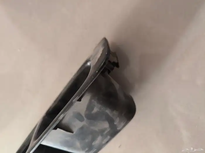 ديكور تحكم زجاج خلفي كامري 2003 الي 2006 اصلي مستخدم 4