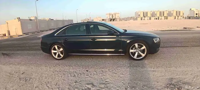 أودي A8 L 2013 شبه وكالة 8