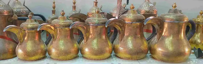 دلال نحاس 3