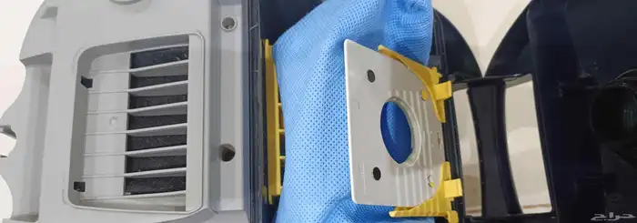 مكنسة كهربائية سامسونج 1600W مستخدمة ونظيفة للبيع المستعجل 6