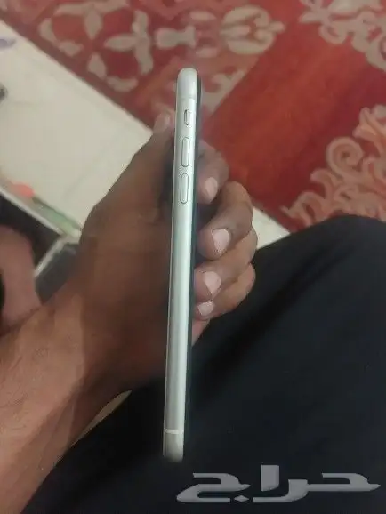 جوال ايفون 11 64 جيجا 5
