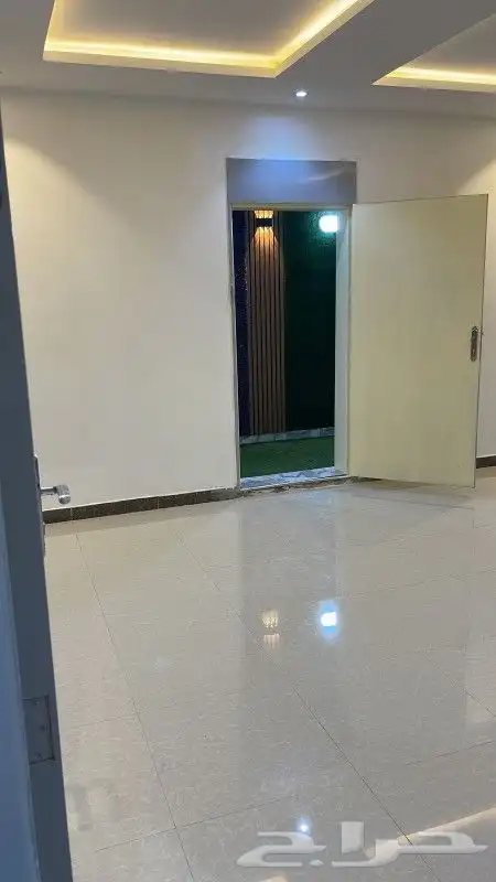 شقه للبيع في حي ظهرة لبن 3