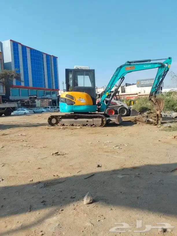 بوكلين صغير للايجار 2