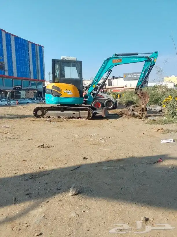 بوكلين صغير للايجار 0