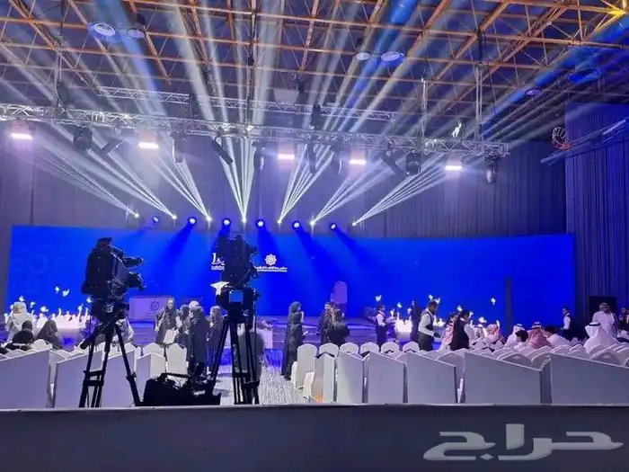 تأجير كنب وكراسي وطاولات وبنق باق 0