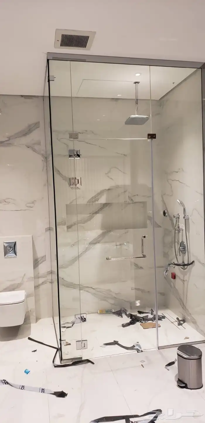 امجد لزجاج السكريت واجهات سكريت _دربزين زجاج _ مرايا _شوار 2