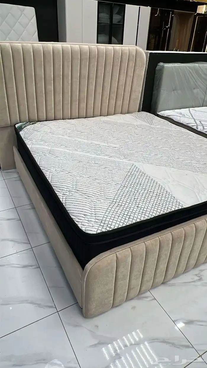 أسرة ديكور جميع المقاسات متوفرة 3