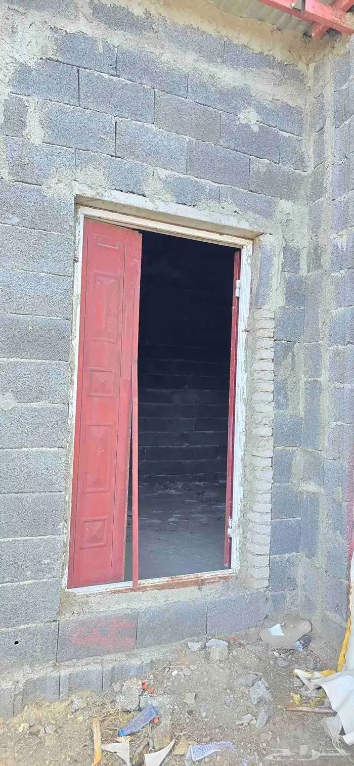 أرض للإيجار 2