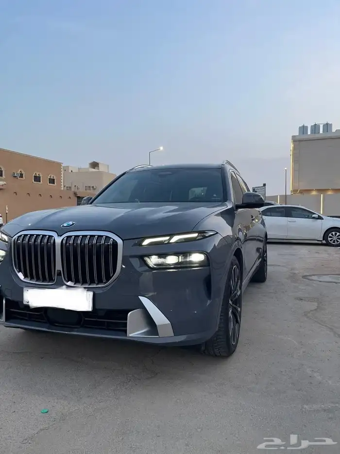 بي ام دبليو x7 2023 2