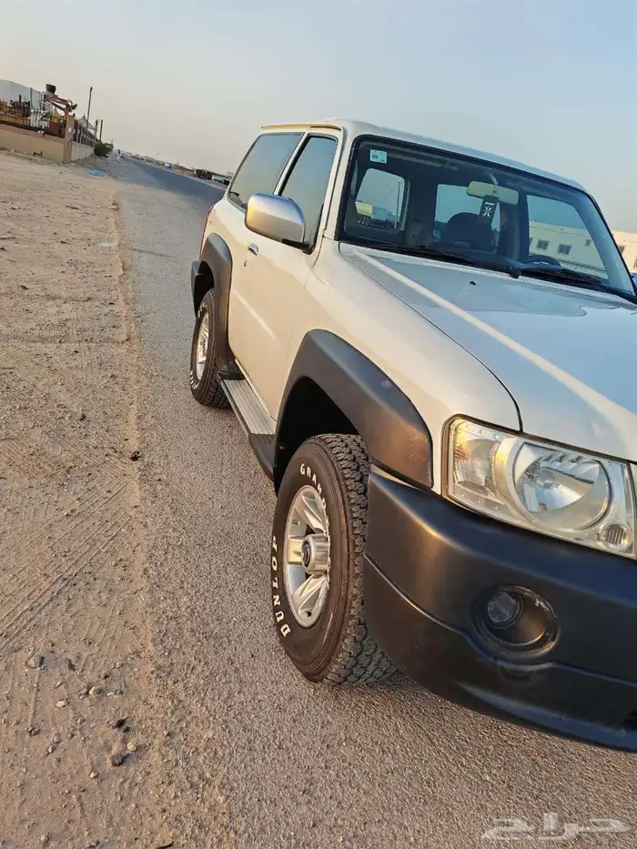 نيسان باترول ربع 8