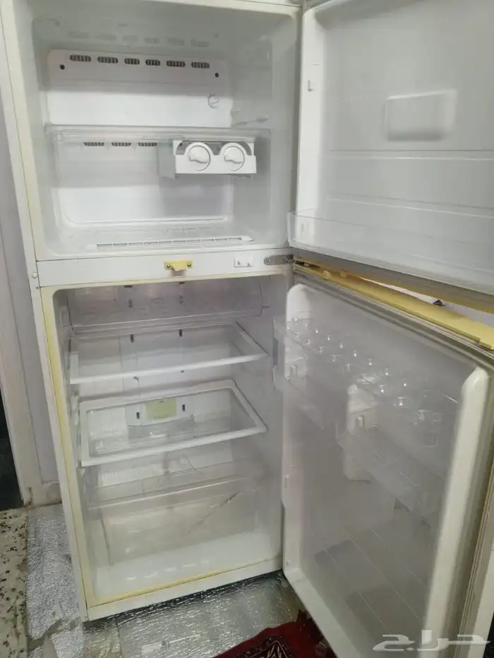 ثلاجه سامسونج بحاله ممتاز 1