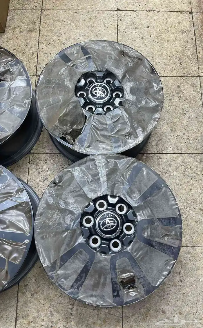 جنوط برادو مقاس 18 اصلي وكاله موديل 2025 1