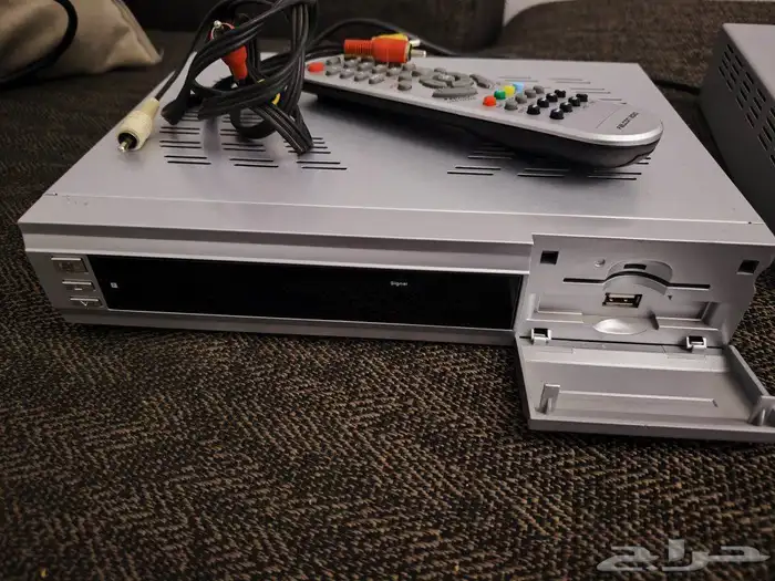 طاوله ضيافه مع اجهزه للبيع 6