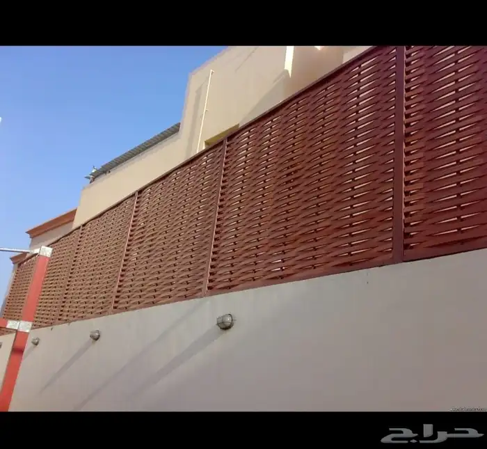 حداد مظلات سواتر سندويش بنل هناجر 9