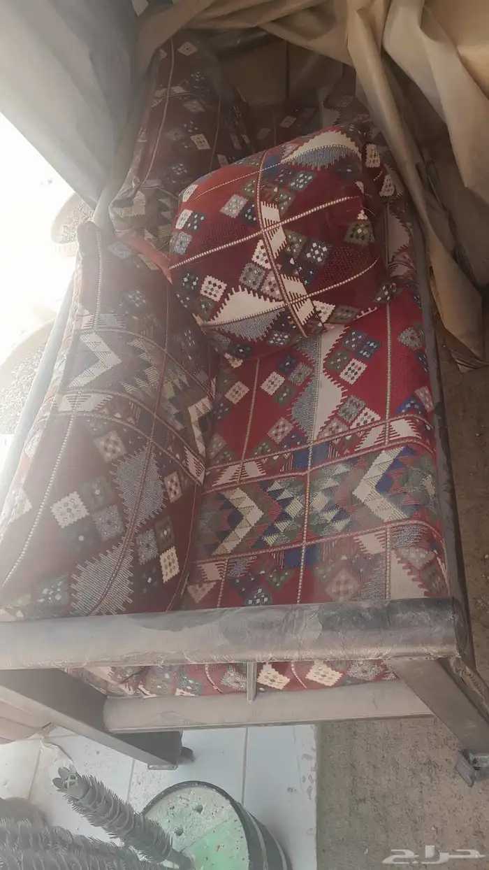 2 كنبة خارجى ومعهم كامل أغراضهم للبيع العاجل 2