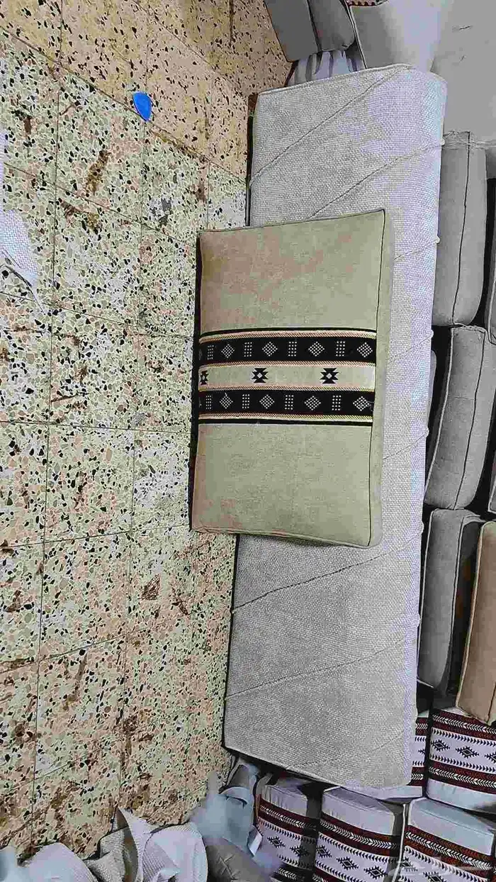 تفصيل وتنجيد كنب وجلست خارجيه حسب الطلب 9