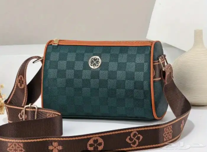 شنط 50 ريال فقط 25