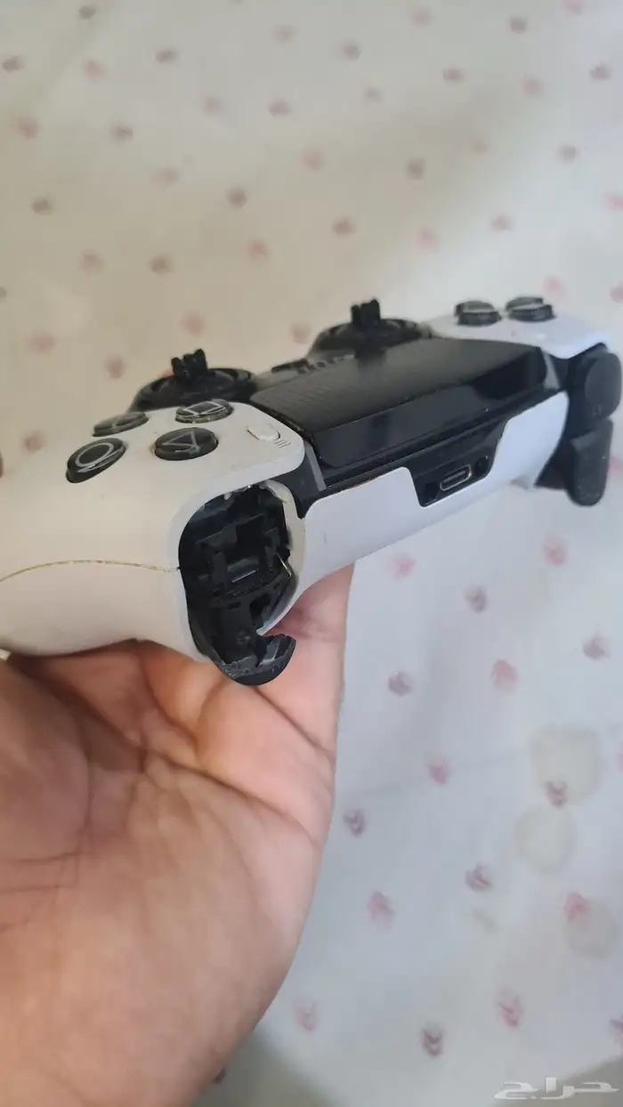 يد معدل سوني 5 اصلي للبيع علي حالته 2