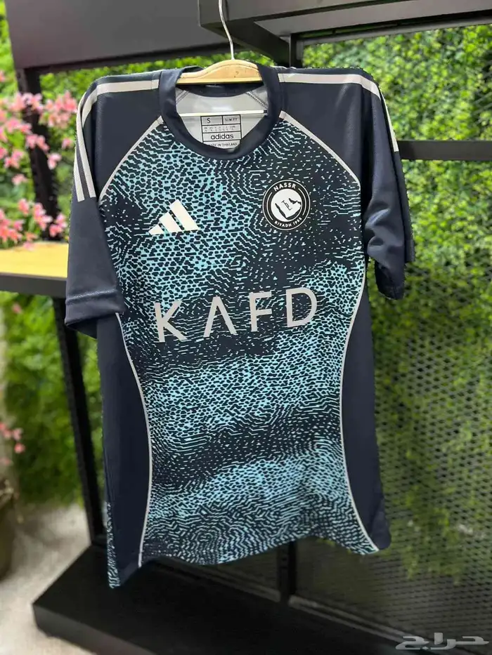 تيشيرت النصر الجديد الكحلي 2026 1