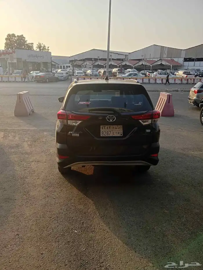 تويوتا راش مستخدم 2023 ممشي 60 الف 2