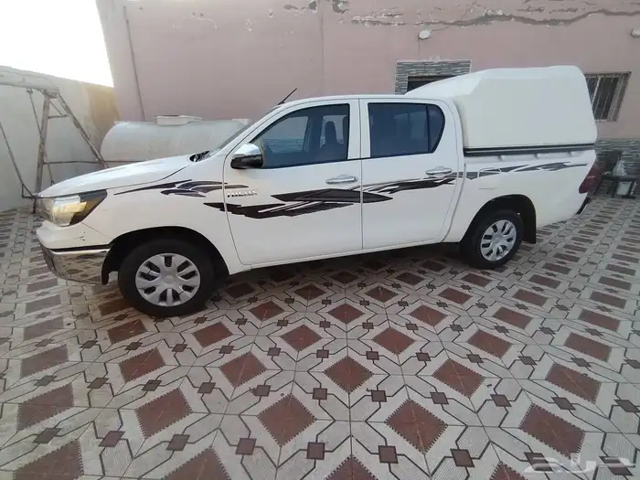هايلوكس غمارتين 2021 بنزين نظيف للبيع 1