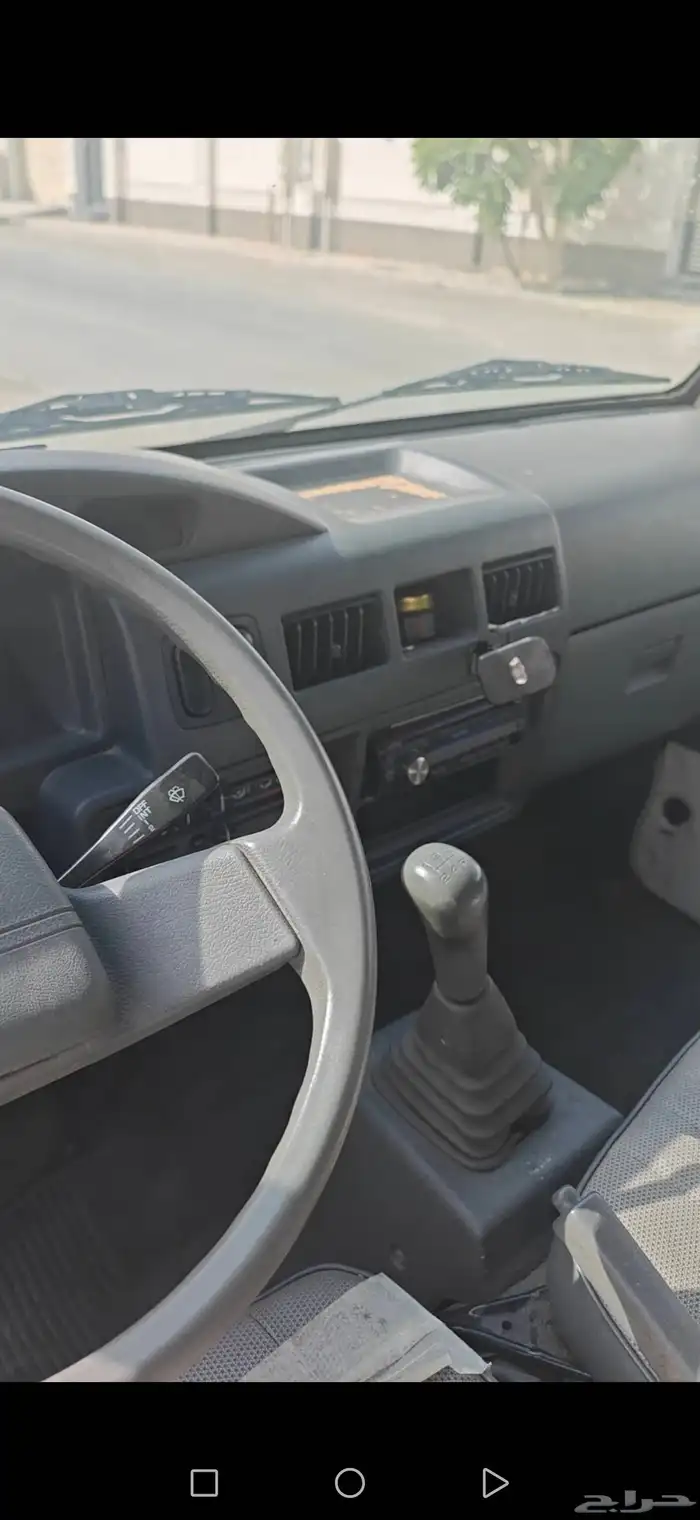باص مستوبيشي 2011 نظيف 8