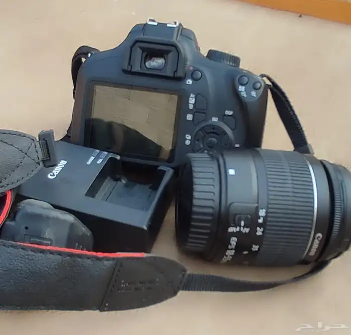 كاميرا كانون 1