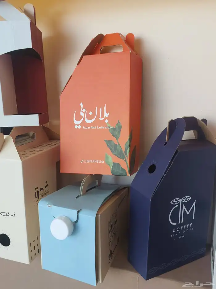 مطبعه مطابع بوكسات أكياس فواتير اختام استكرات لاصقة علب حلوي 2
