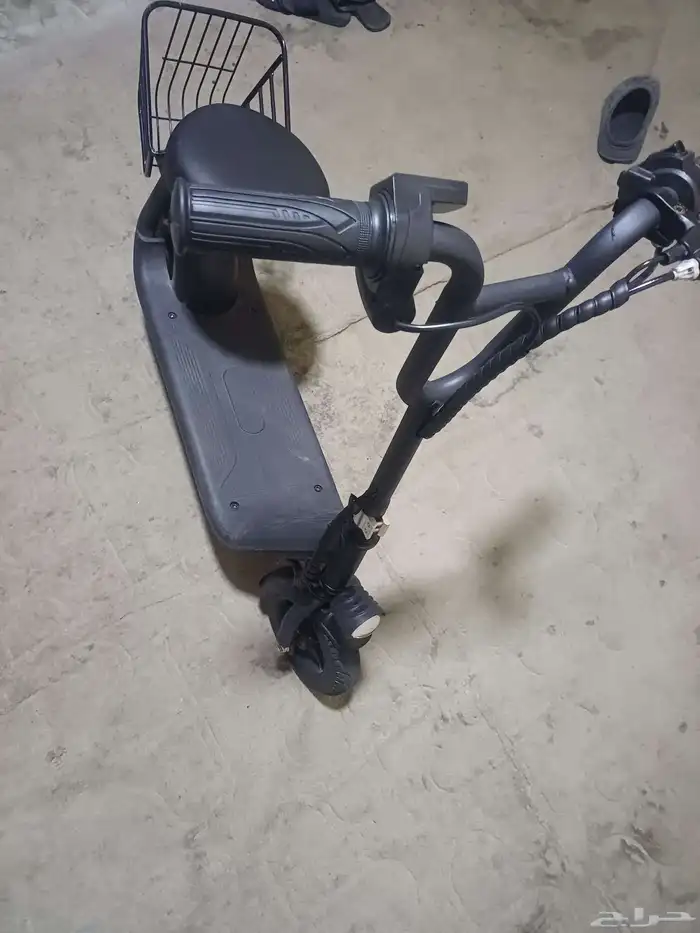 عندي سكوتر جديد ماله غير اسبوع شغال ماعليه خلافه 1