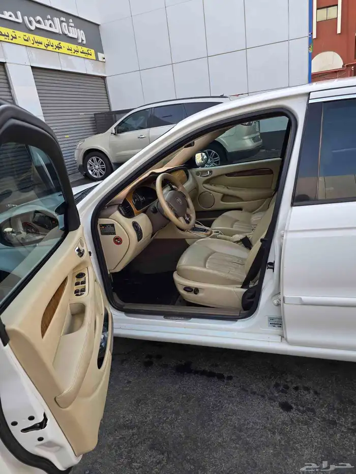 جاكوار Jaguar X-Type موديل 2004 8